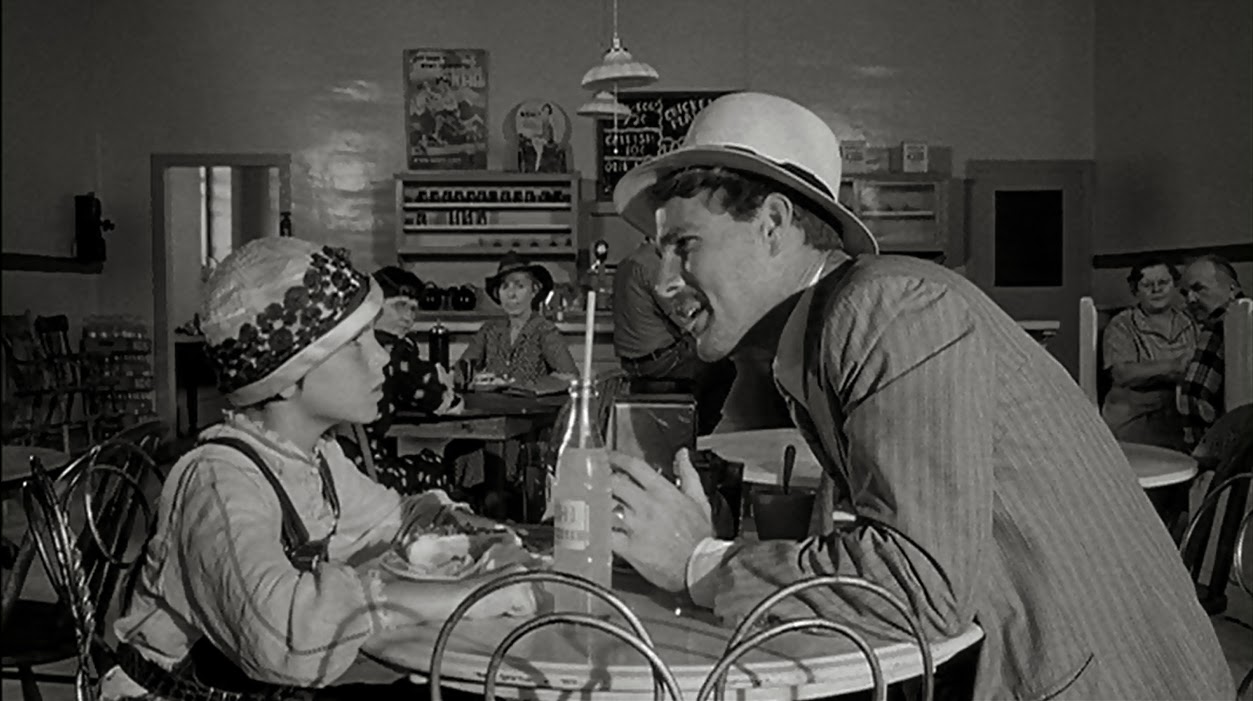 Paper Moon (1973) – Movie Reviews Simbasible