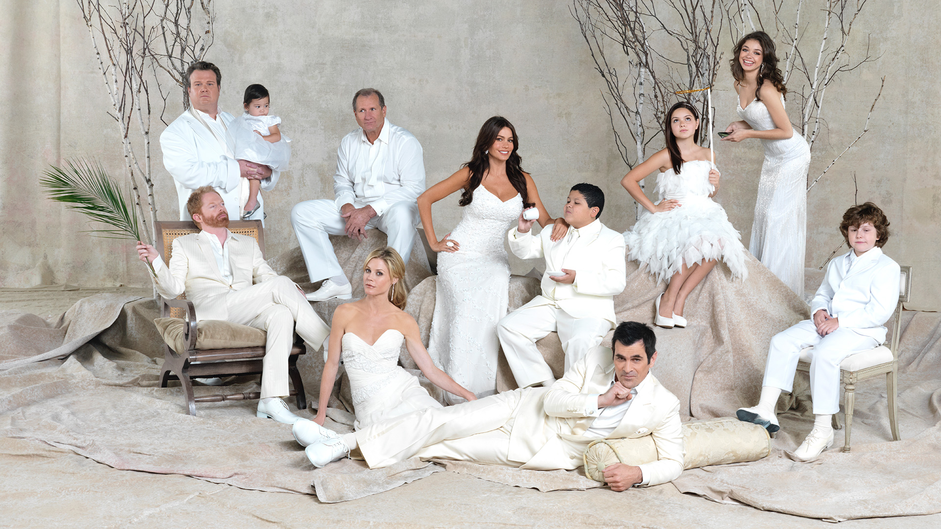 Modern Family Season 2 (2010)
