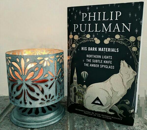 The Subtle Knife by Philip Pullman Book Review