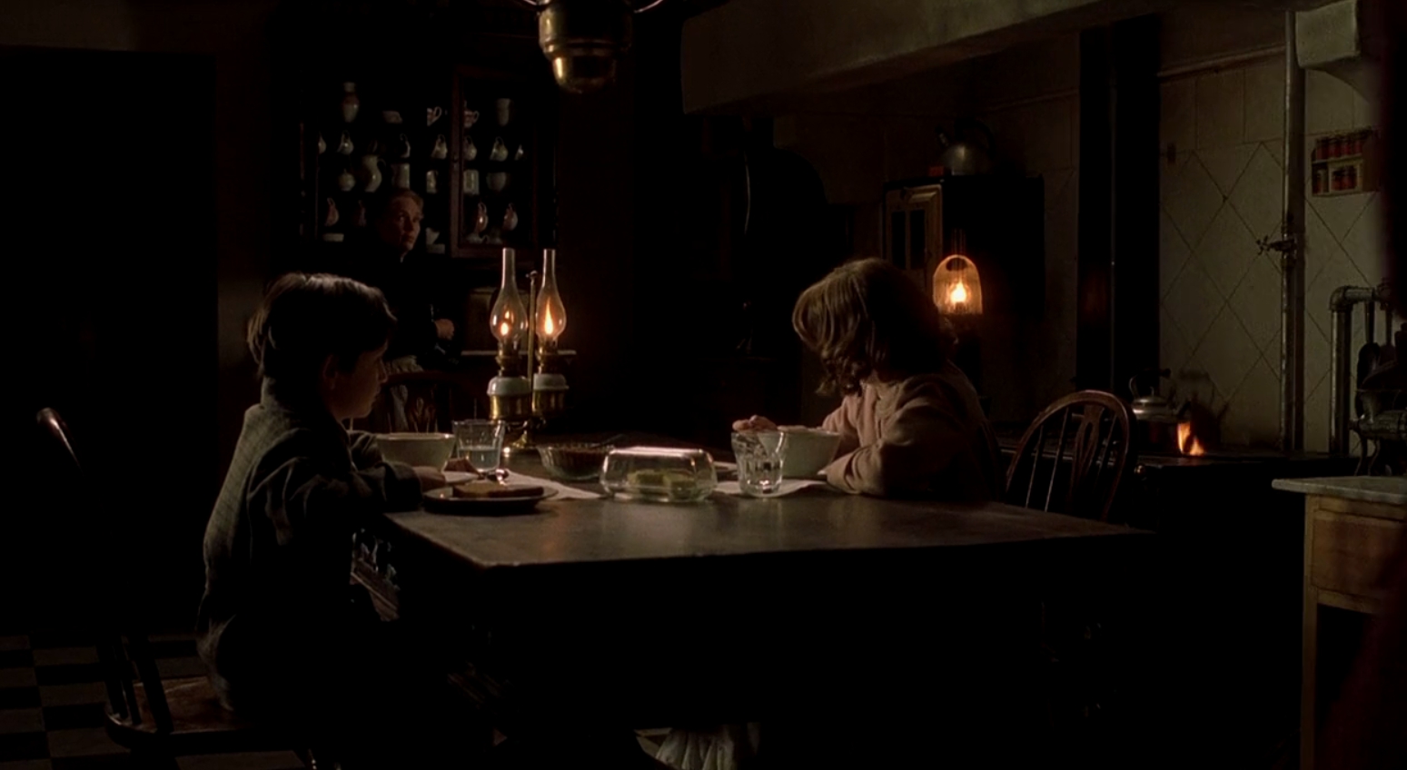 The Others (2001) – Movie Reviews Simbasible