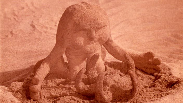 The Sand Castle (1977)