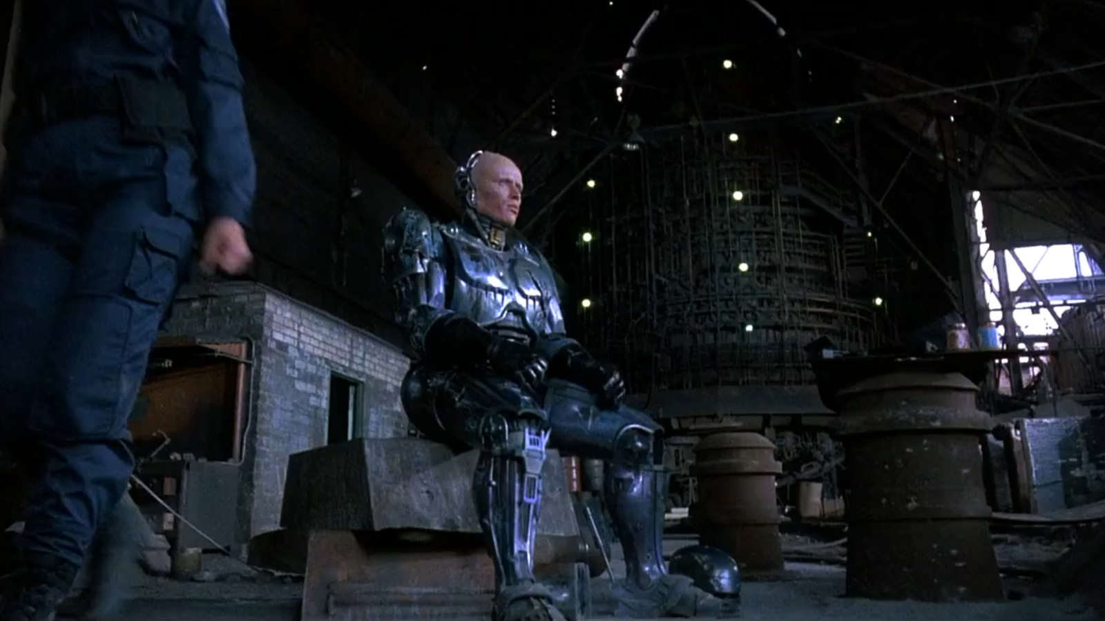 RoboCop Movie Review