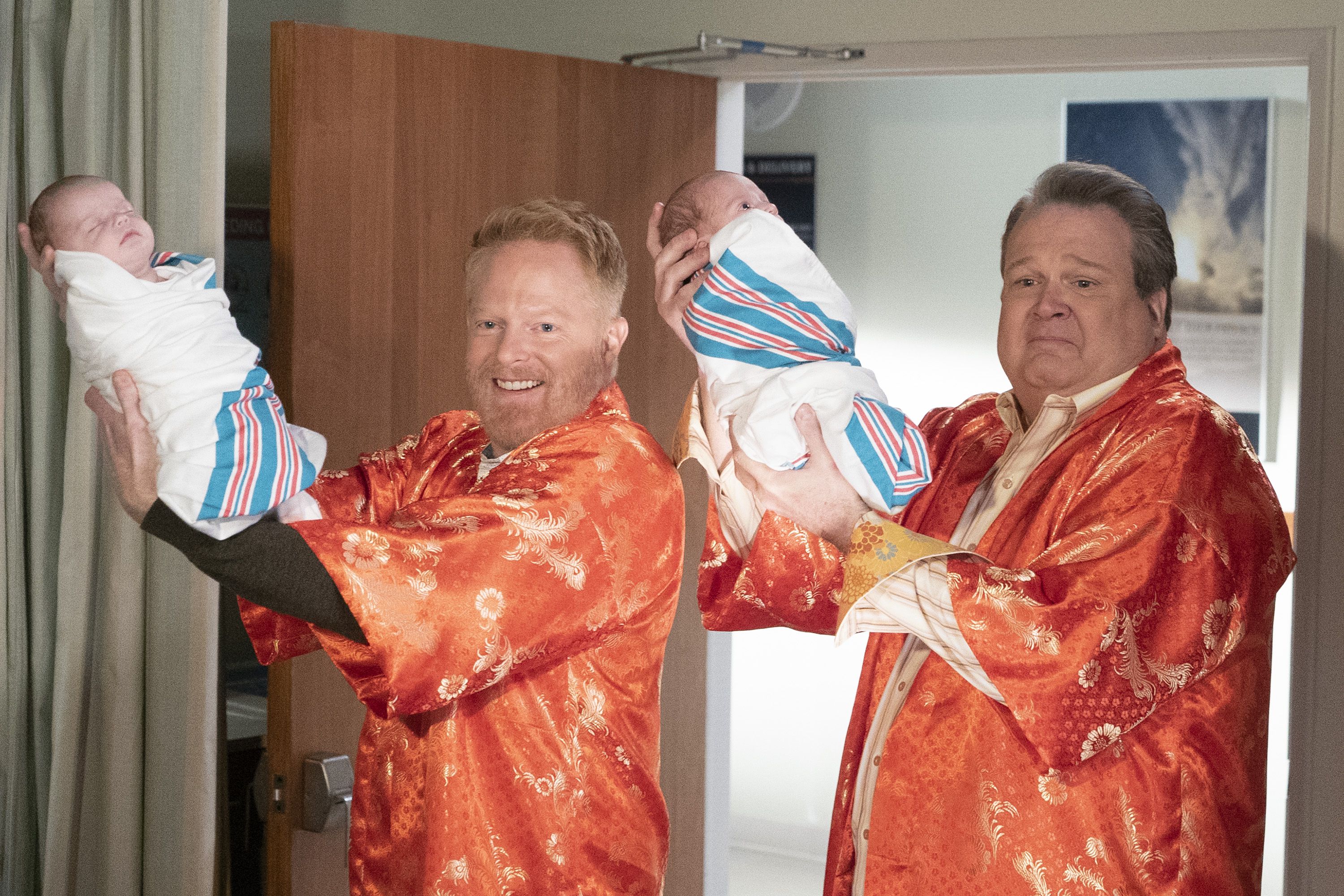 Modern Family Season 10 Review