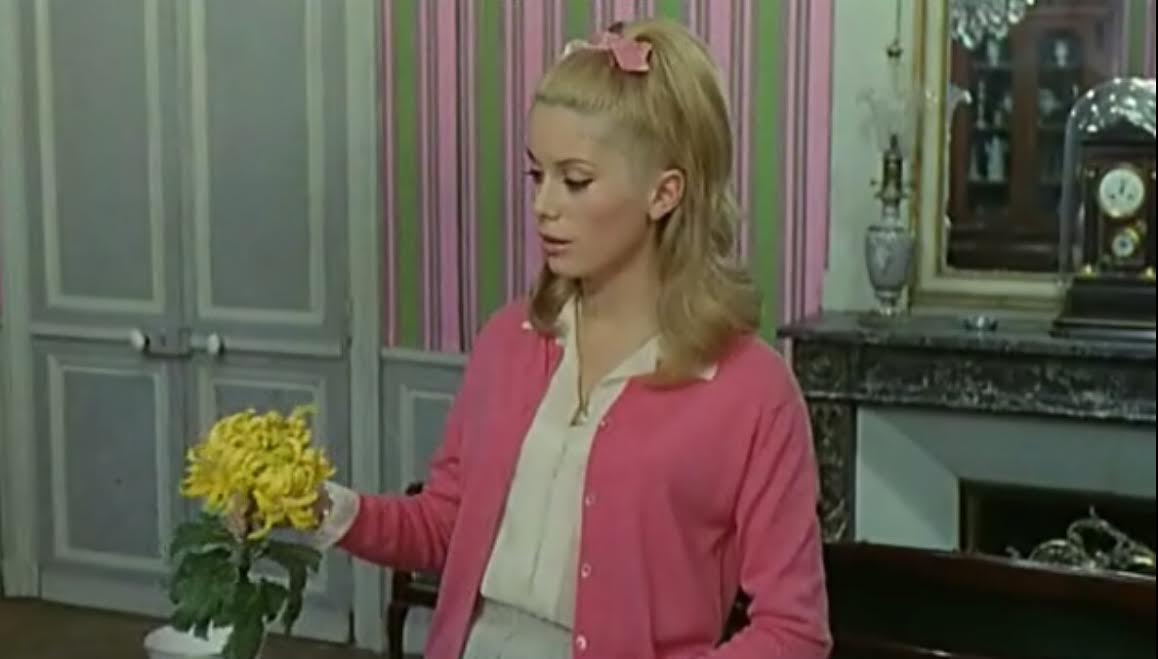 The Umbrellas of Cherbourg (1964) – Movie Reviews Simbasible