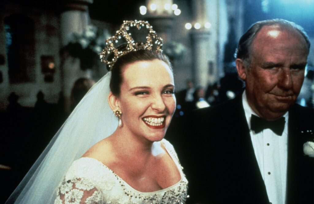 Muriel’s Wedding Movie Review